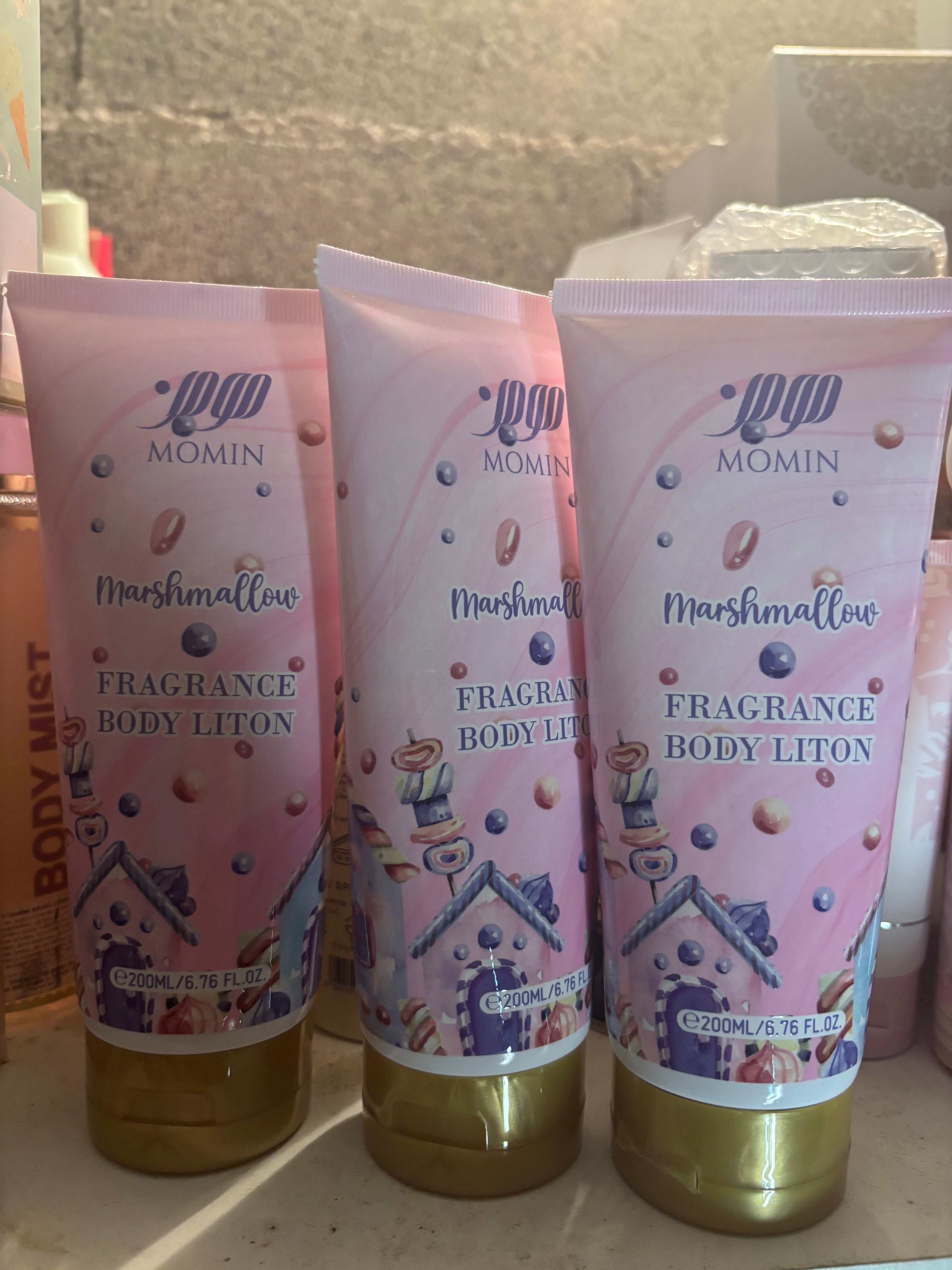 🍬✨ Marshmallow – La douceur gourmande pour votre peau ✨🍬