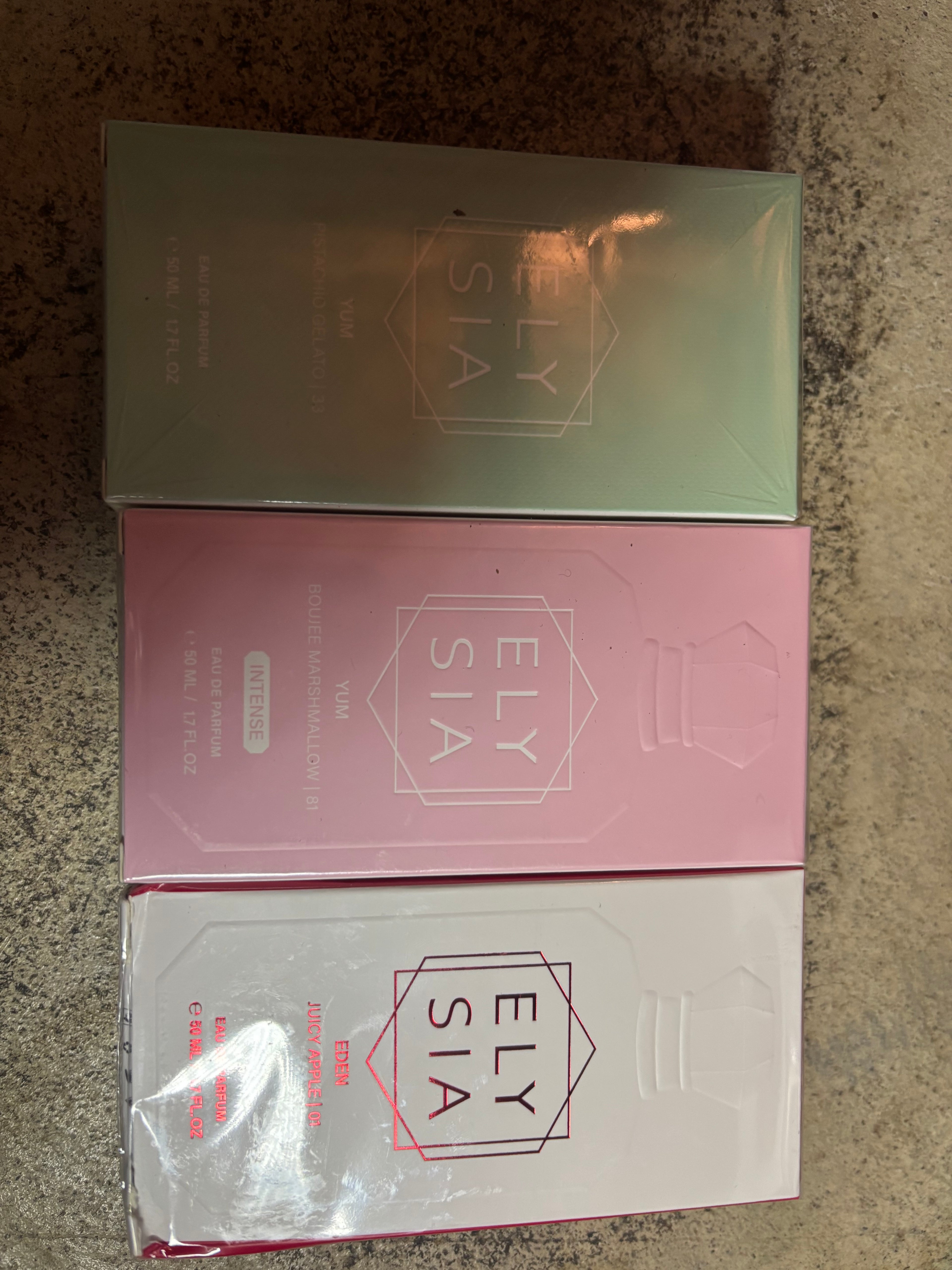 Collection ELYSIA – Trois parfums, trois univers irrésistibles ✨