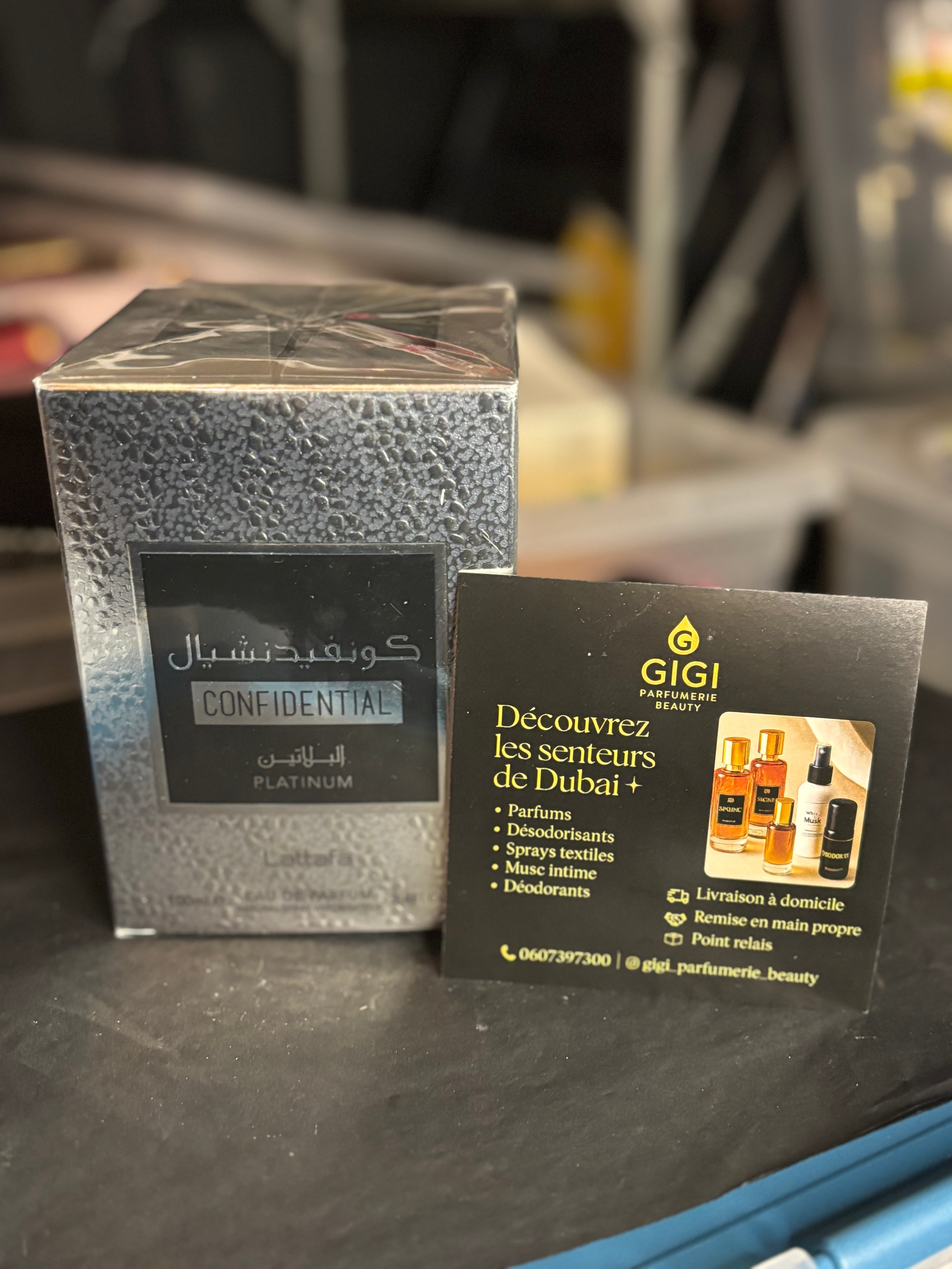 Confidential Platinum Eau de parfum 100 ml - Lattafa