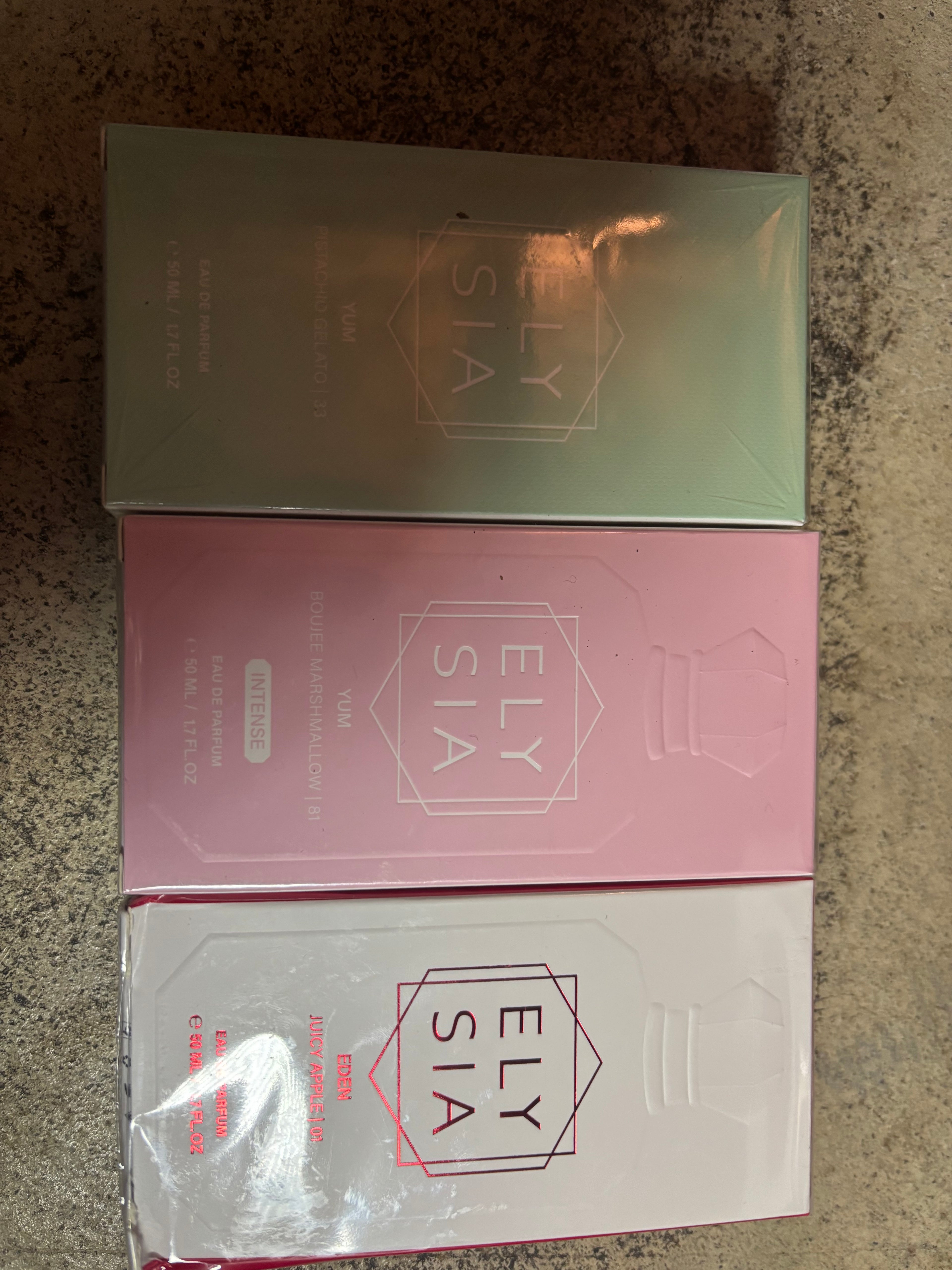 Collection ELYSIA – Trois parfums, trois univers irrésistibles ✨