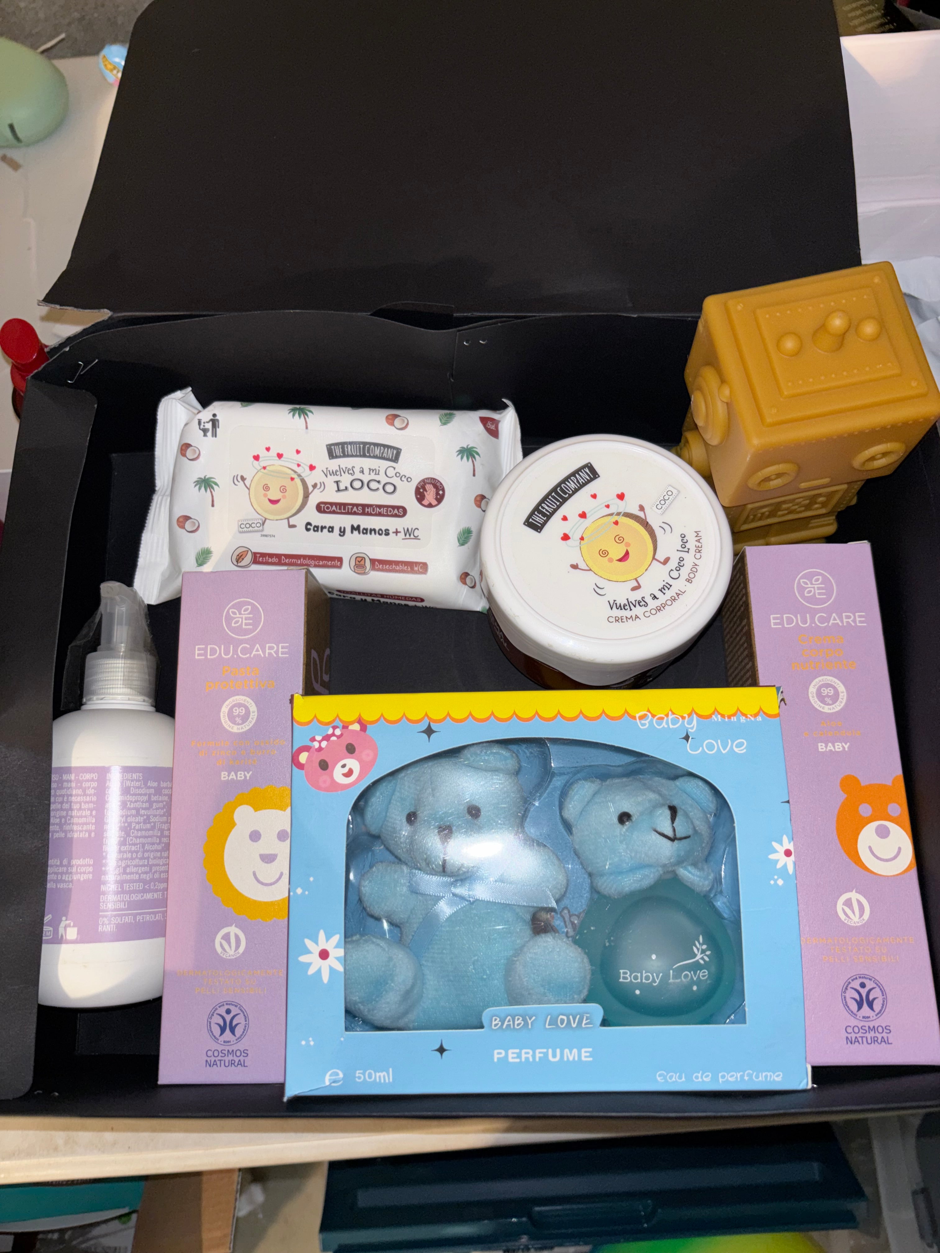 👶 Coffret Cadeau Bébé – Baby Love